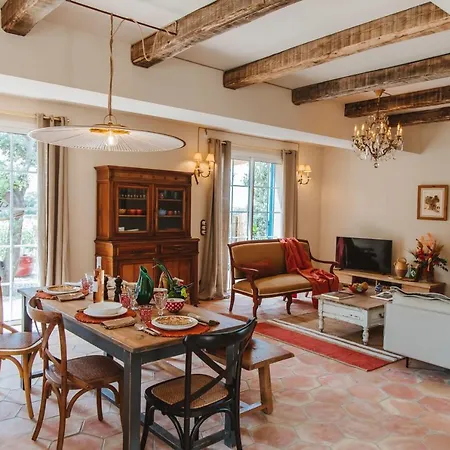 Holiday home Di Pigna: Twin With Private Pools Near *