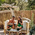 Di Pigna: Twin With Private Pools Near Holiday home