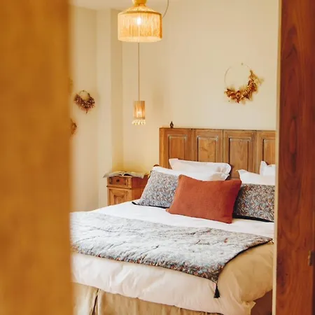 Di Pigna: Twin With Private Pools Near