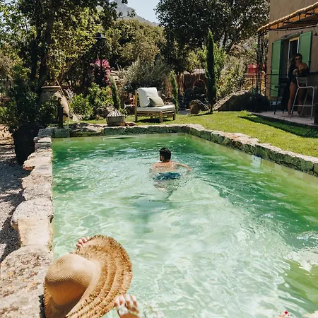 Di Pigna: Twin With Private Pools Near Holiday home *
