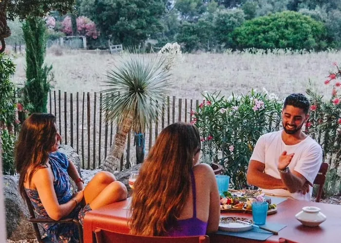 Di Pigna Magnifique Avec Piscine, De 2 A 6 Personnes Ferienhaus *